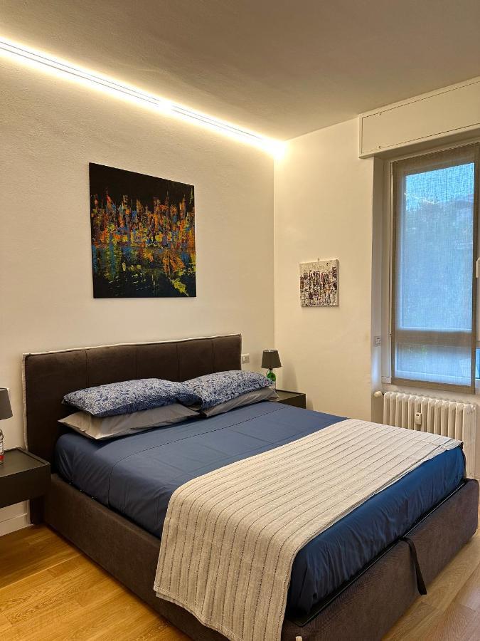 Modern Art Loft - Raffinato Loft In Zona Centrale Milánó Kültér fotó